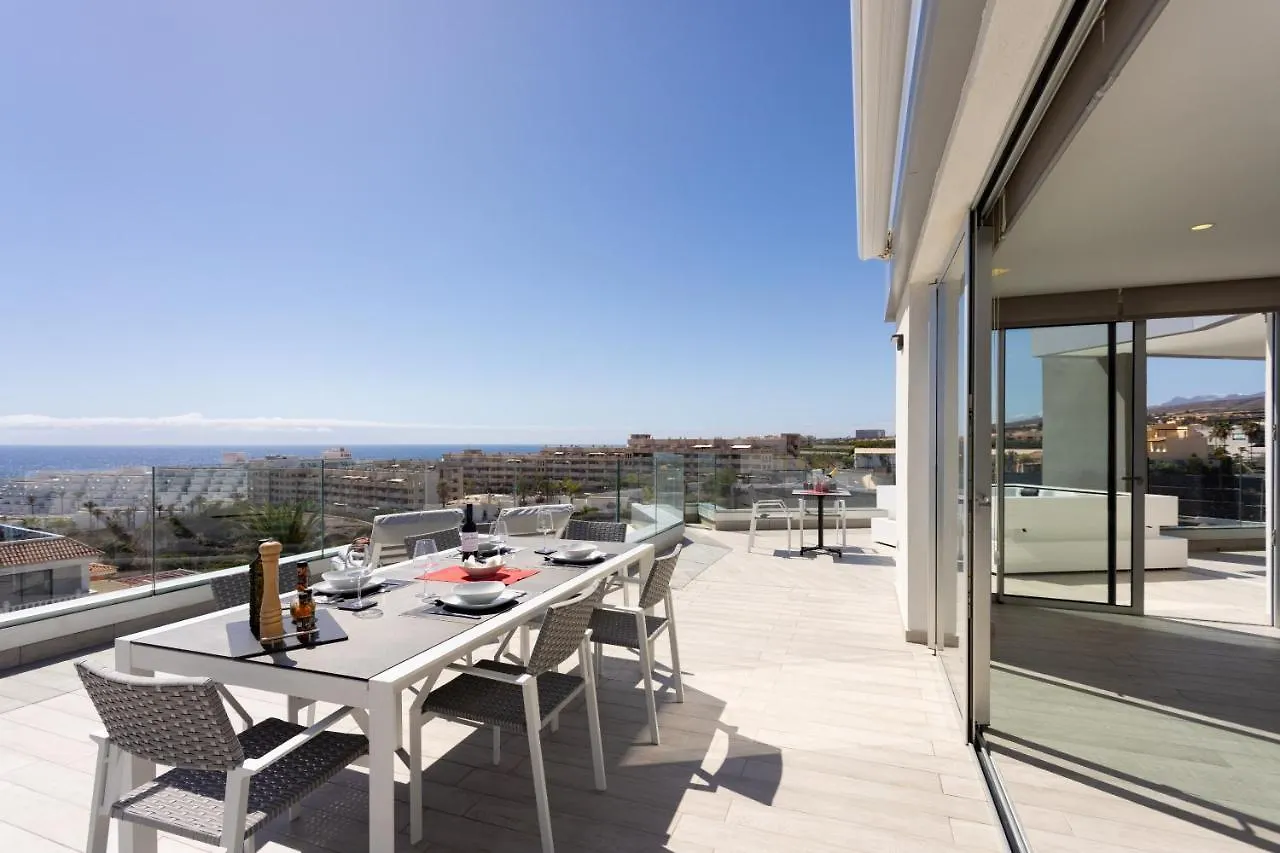 Deluxe Apartment In Costa Adeje