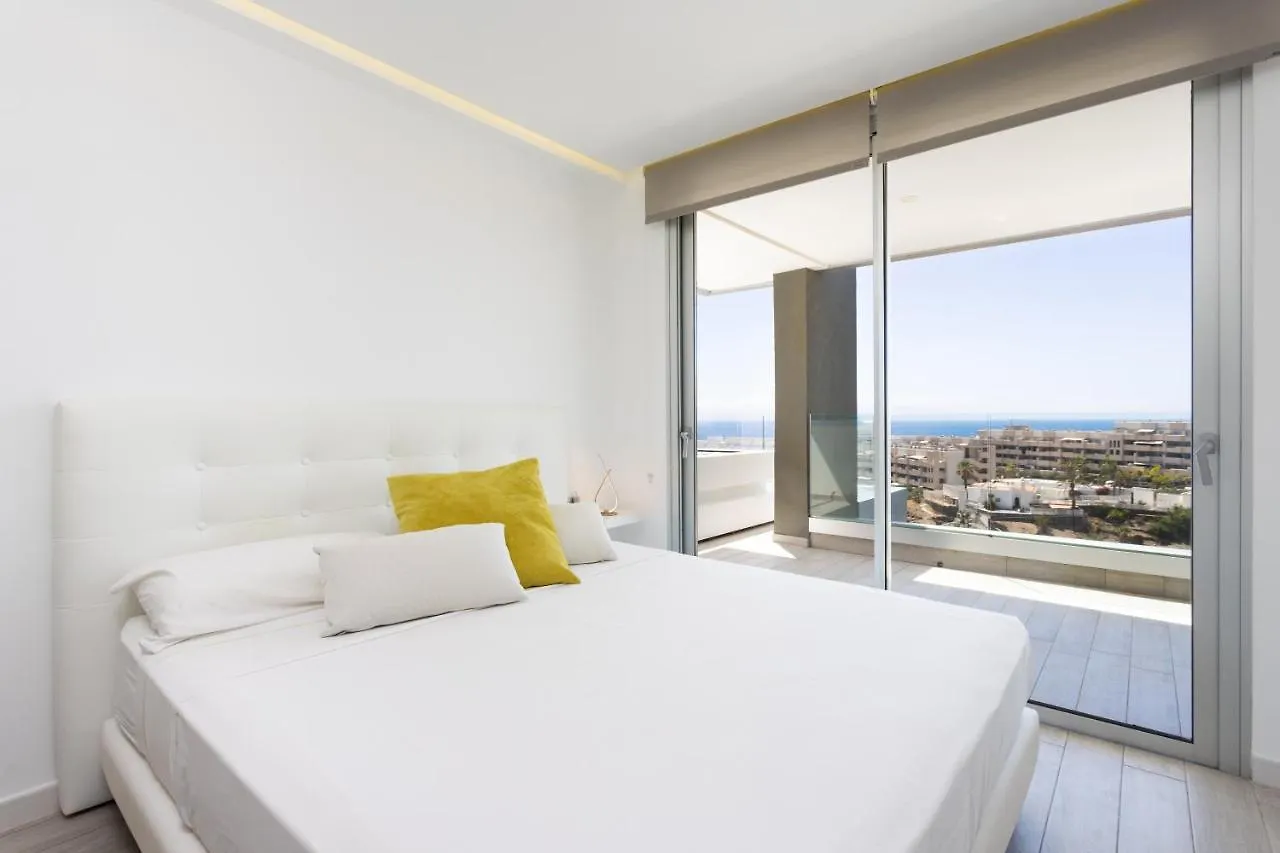 Deluxe Apartment In Costa Adeje